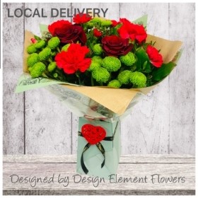 PETITE Red & Green with Red Filigree Heart Gift Box 